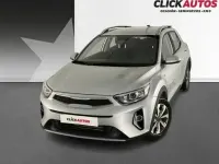 Usado Kia Stonic 84 CV (61 kW) 2024 Negro SUV