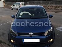 Usado VW Polo 75 CV (55 kW) 2017 Azul Berlina
