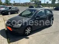Usado Opel Corsa Sport 80 HP (58 kW) 2006 Preto Citadino