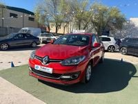 Usado Renault Mégane Intens 95 CV (69 kW) 2015 Rojo Berlina