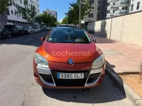 Usado Renault Mégane III Dynamique 105 CV (77 kW) 2009 Naranja Berlina