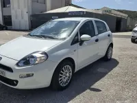 Usado Fiat Punto Pop 77 CV (56 kW) 2016 Blanco Utilitario