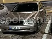 Usado Mercedes C180 Classic 143 CV (105 kW) 2004 Beige Berlina