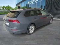 Usado VW Golf VIII Life 116 CV (85 kW) 2021 Gris Familiar