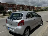 Occasion Toyota Yaris Luna 87 PK (63 kW) 2007 Grijs Hatchback