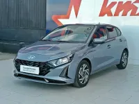 Usado Hyundai i20 100 CV (73 kW) 2025 Azul Utilitario