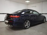 Usado Mercedes E220 194 CV (142 kW) 2019 Azul Coupe