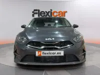 Usado Kia Ceed 136 CV (100 kW) 2023 Gris Utilitario