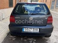 Usado VW Polo Trendline 75 CV (55 kW) 2001 Azul Berlina