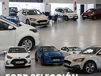 Usado Ford Tourneo Titanium 150 CV (110 kW) 2025 Gris Monovolumen