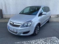 Usado Opel Zafira 110 HP (80 kW) 2010 Cinzento Monovolume