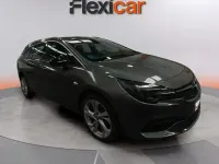 Usado Opel Astra Business 147 CV (108 kW) 2021 Gris Familiar