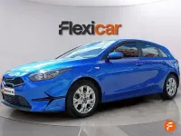 Usado Kia Ceed 100 CV (73 kW) 2021 Azul Utilitario