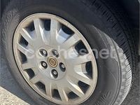 Usado Chrysler Grand Voyager 150 CV (110 kW) 2006 Verde Monovolumen