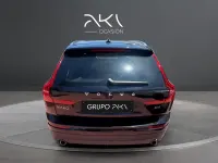 Usado Volvo XC60 Momentum 190 CV (139 kW) 2019 Negro SUV