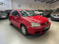Usado VW Golf IV Highline 115 CV (84 kW) 2006 Rojo Berlina