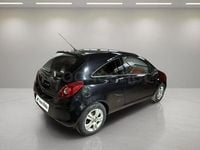 Usado Opel Corsa Selective 101 CV (74 kW) 2011 Negro Utilitario