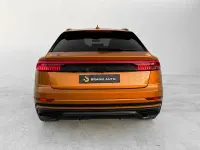 Usado Audi Q8 S-Line 286 CV (210 kW) 2020 Naranja SUV