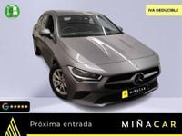 Usado Mercedes CLA180 116 CV (85 kW) 2022 Gris Berlina