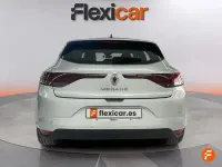 Usado Renault Mégane II Equilibre 140 CV (102 kW) 2022 Gris Berlina