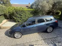 Usado Opel Astra Selective 136 CV (100 kW) 2015 Azul Familiar