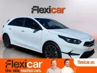 Usado Kia Ceed Style 100 CV (73 kW) 2025 Blanco Utilitario
