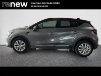 Usado Renault Captur Zen 140 CV (102 kW) 2021 Gris SUV