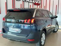 Usado Peugeot 5008 Allure 131 CV (96 kW) 2018 Azul SUV