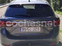 Usado Toyota Avensis Business Edition 143 CV (105 kW) 2017 Verde Familiar