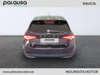 Usado Skoda Fabia Selection 95 CV (69 kW) 2025 Negro Utilitario