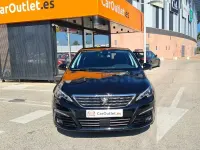Usado Peugeot 308 130 CV (95 kW) 2019 Negro Berlina