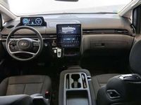 Usado Hyundai Staria 226 CV (166 kW) 2025 Gris Monovolumen