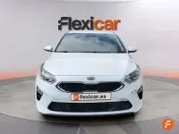 Usado Kia Ceed 120 CV (88 kW) 2021 Blanco Utilitario