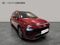 Usado Hyundai Bayon 100 CV (73 kW) 2025 Rojo SUV