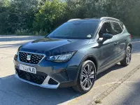 Usado Seat Arona Xperience 115 CV (84 kW) 2025 Gris / plata SUV