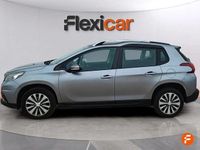 Usado Peugeot 2008 Allure 100 CV (73 kW) 2017 Gris / plata SUV