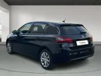 Usado Peugeot 308 130 CV (95 kW) 2018 Negro