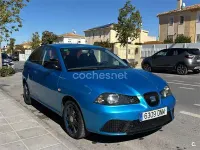 Usado Seat Ibiza Stella 64 CV (47 kW) 2005 Azul Utilitario