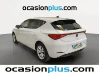 Usado Seat Leon Style 110 CV (80 kW) 2022 Blanco Utilitario