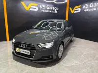 Usado Audi A3 116 CV (85 kW) 2017 Beige Berlina