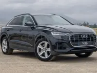 Usado Audi Q8 Ambiente 340 CV (250 kW) 2022 Negro SUV