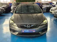 Usado Opel Astra Ultimate 145 CV (106 kW) 2020 Gris / plata Familiar