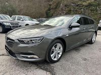 Usado Opel Insignia Selective 136 CV (100 kW) 2018 Gris Familiar