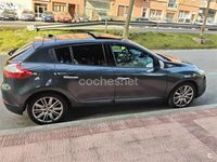 Usado Renault Mégane Dynamique 130 CV (95 kW) 2011 Negro Berlina