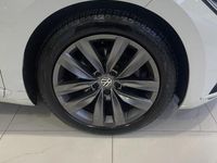 usado VW Arteon 2.0 TDI 110 kW (150 CV) DSG 7 vel.