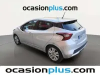 Usado Nissan Micra Acenta 101 CV (74 kW) 2020 Plateado Utilitario