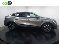 Usado Renault Arkana Business 145 CV (106 kW) 2022 Gris SUV