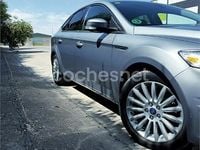 Usado Ford Mondeo Limited 160 CV (117 kW) 2014 Gris / plata Berlina