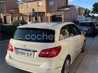Usado Mercedes B180 109 CV (80 kW) 2013 Blanco Monovolumen