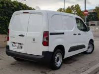 Usado Peugeot Partner Premium 102 CV (75 kW) 2020 Blanco Monovolumen